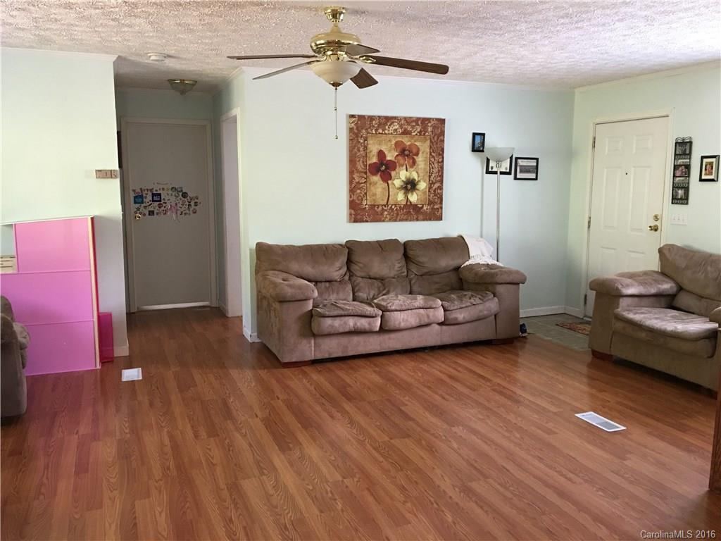 12 Honey Locust Lane Candler NC 28715
