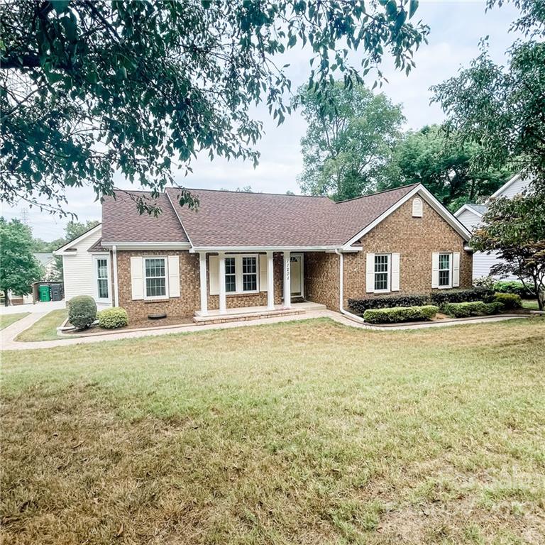 11201 Kempsford Drive Charlotte NC 28262