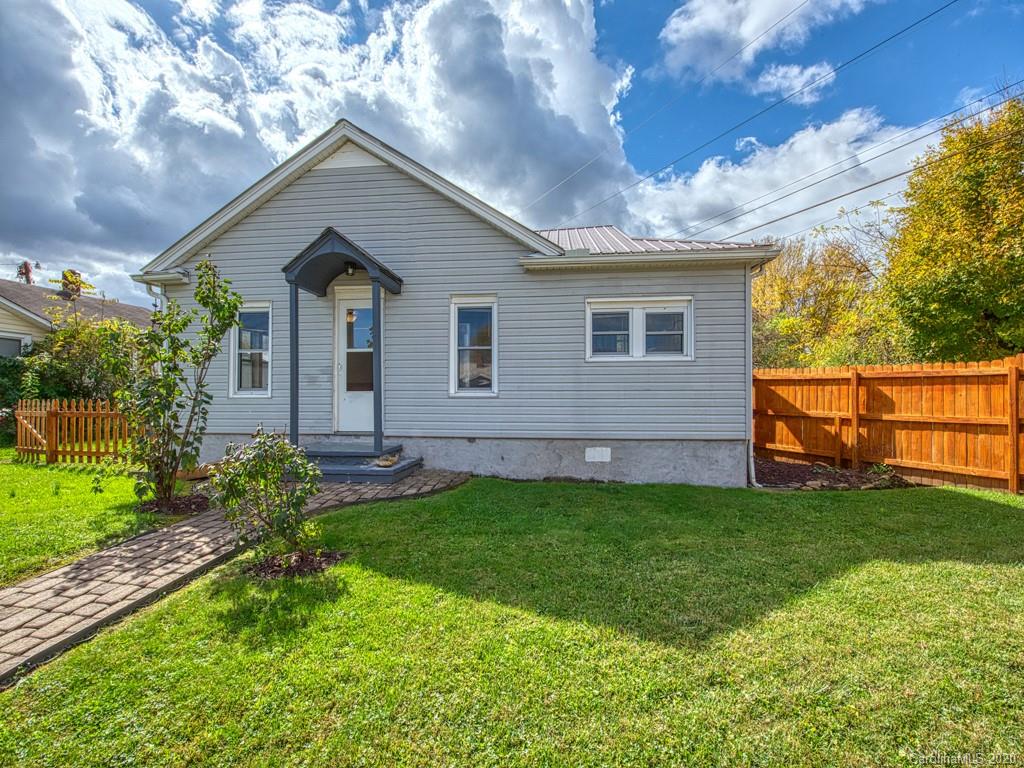 127 Belle Meade Drive Waynesville NC 28786