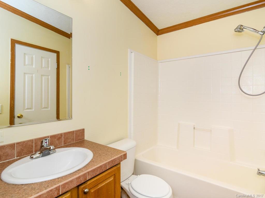 11 Powder Horn Trail Weaverville NC 28787