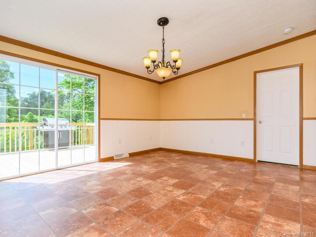 11 Powder Horn Trail Weaverville NC 28787