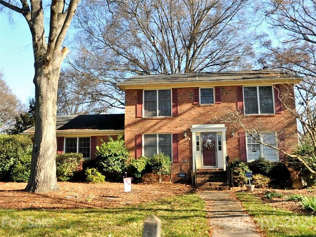 6201 Gothic Court Charlotte NC 28210