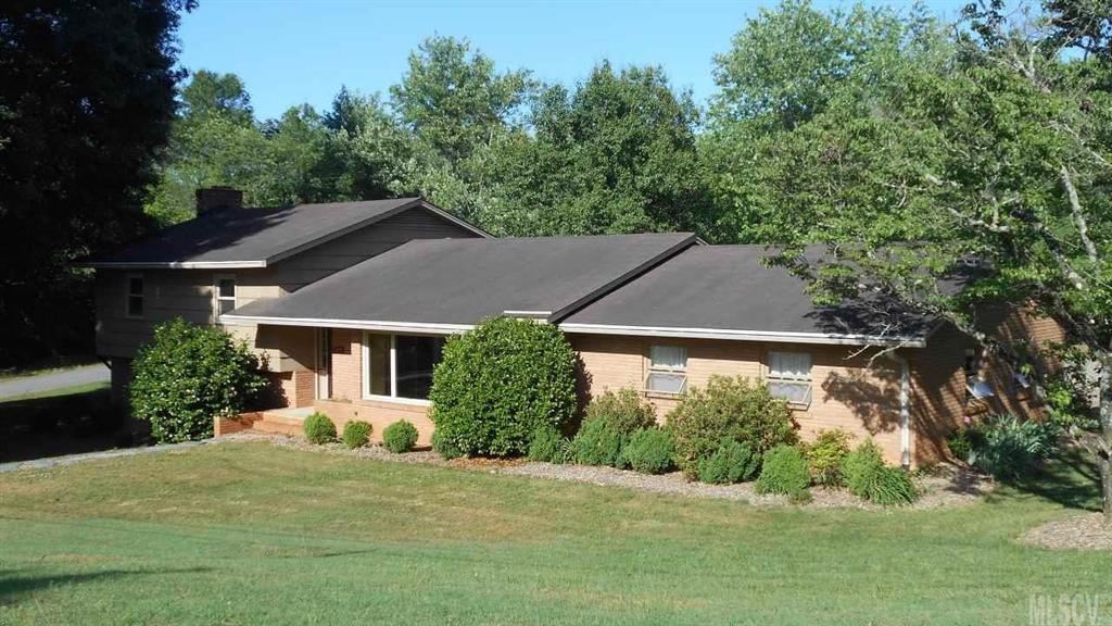 2324 5th Street Ne Hickory NC 28601