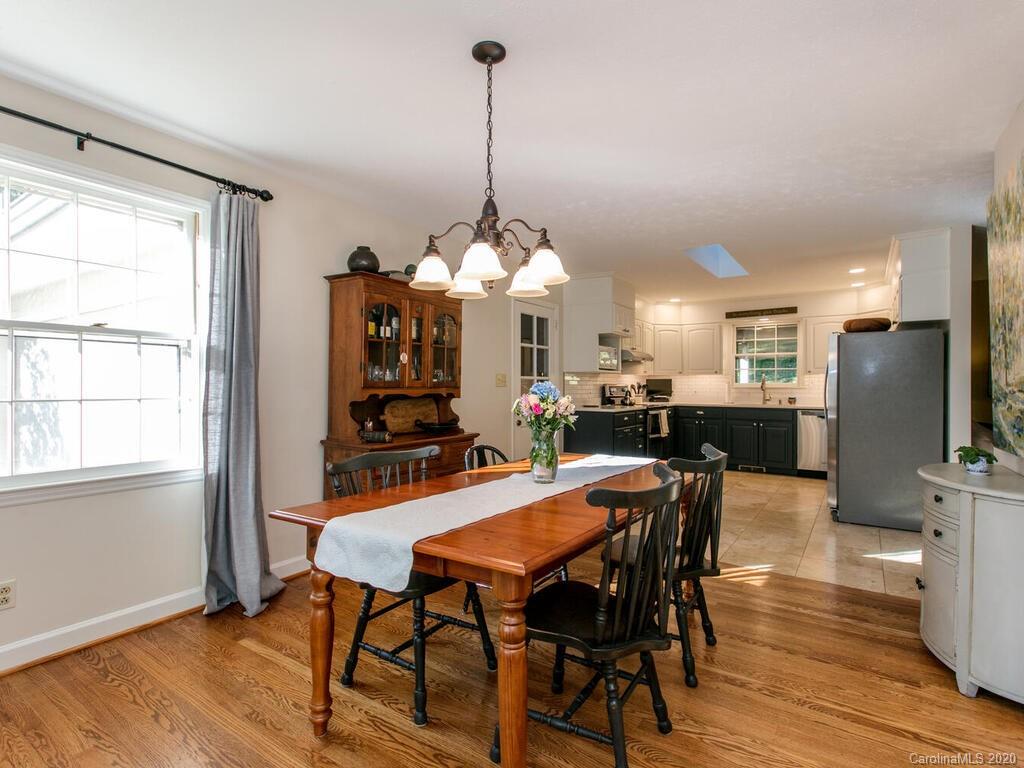 98 Alpine Way Asheville NC 28805