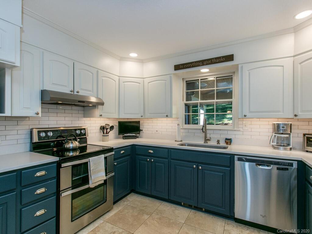 98 Alpine Way Asheville NC 28805