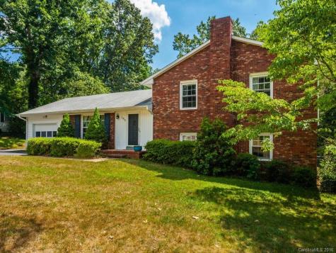 149 Castlerock Drive Asheville NC 28806