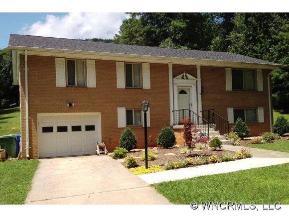 34 Waters Road Asheville NC 28805