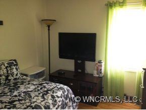 34 Waters Road Asheville NC 28805