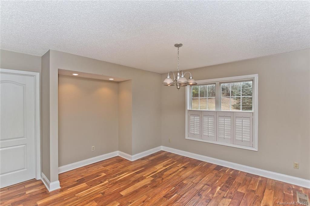 35 Azalea Drive Weaverville NC 28787