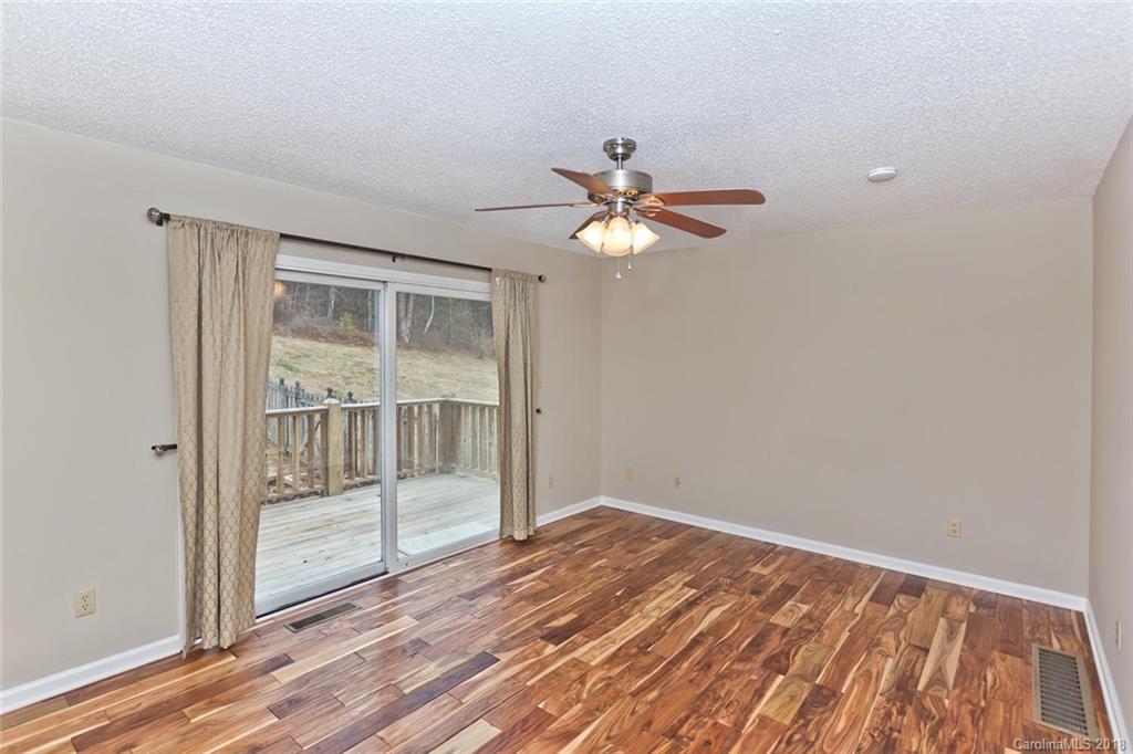 35 Azalea Drive Weaverville NC 28787