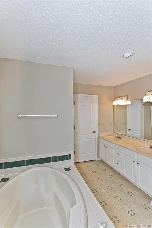 35 Azalea Drive Weaverville NC 28787
