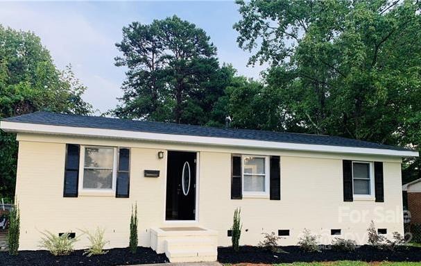 4238 Oak Forest Drive Charlotte NC 28215