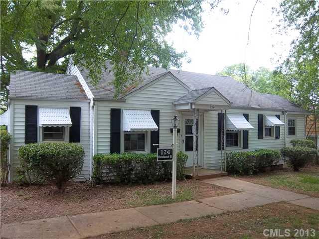 124 S Smallwood Place Charlotte NC 28208