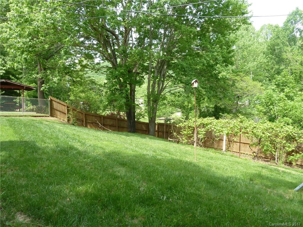 687 Starnes Cove Road Asheville NC 28806