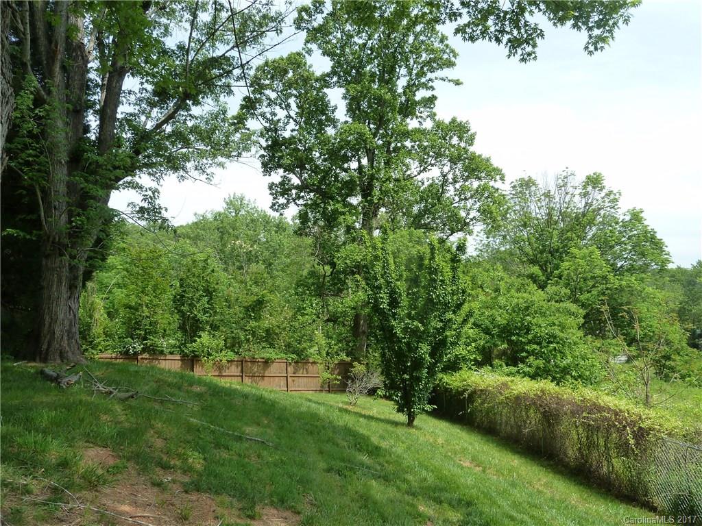 687 Starnes Cove Road Asheville NC 28806