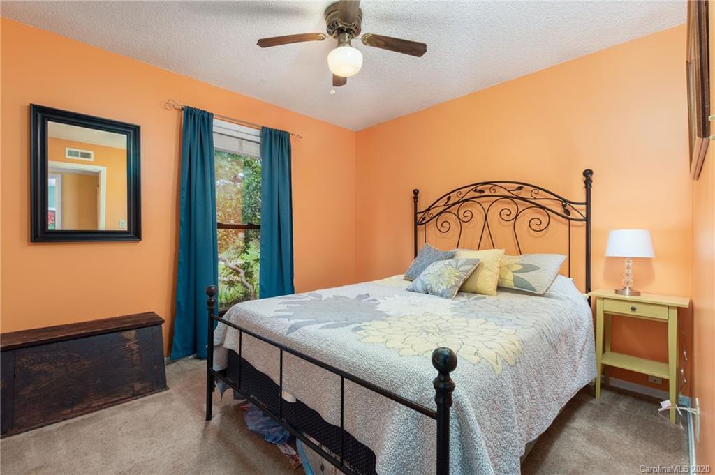 113 Wicklow Drive Asheville NC 28806