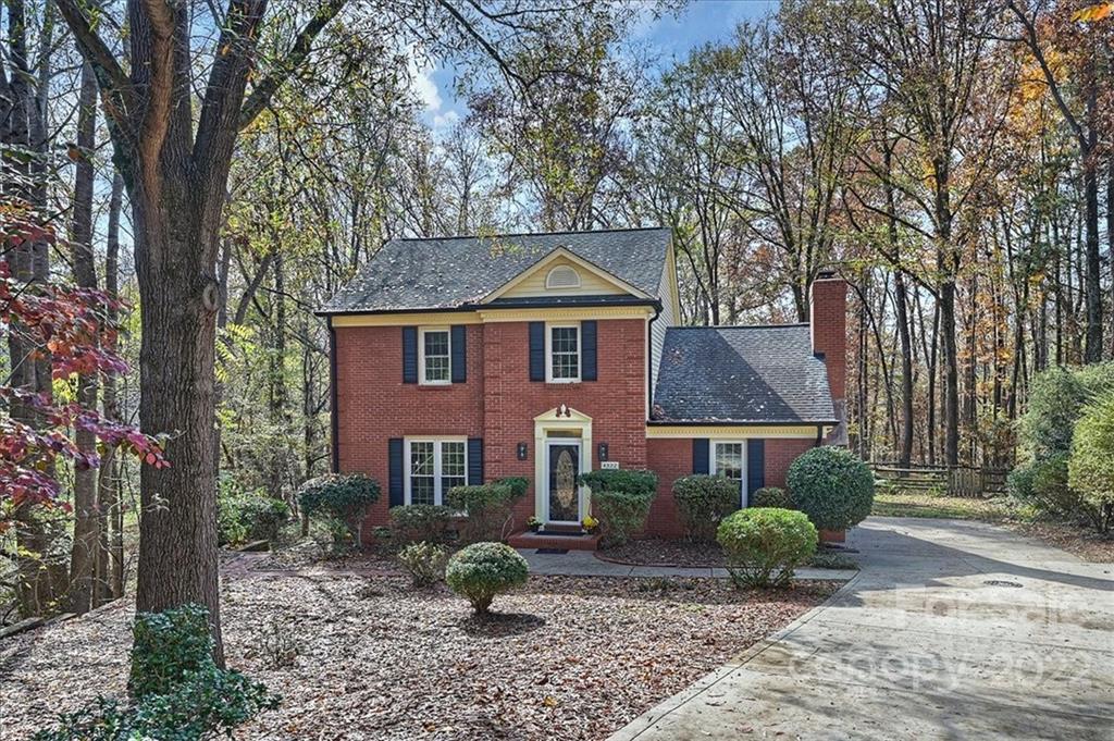 4522 Woods End Lane Charlotte NC 28277