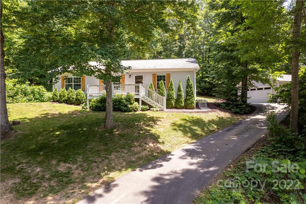 147 Church Road Fairview NC 28730