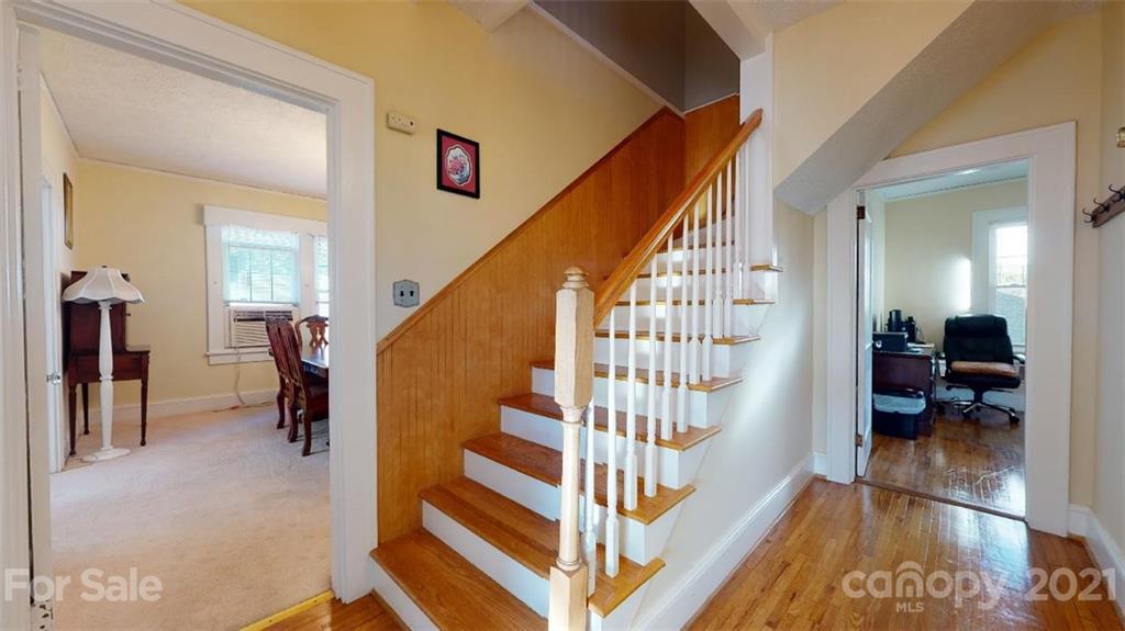457 E Court Street Marion NC 28752