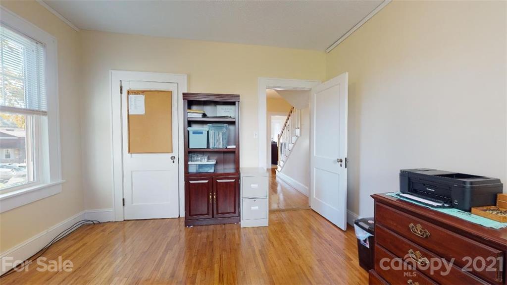 457 E Court Street Marion NC 28752