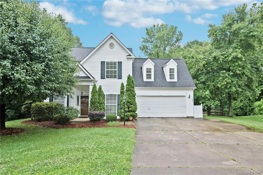1605 Oak Knoll Lane Charlotte NC 28214