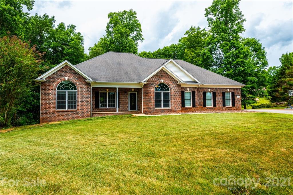 4085 Barnhardt Street Hickory NC 28602