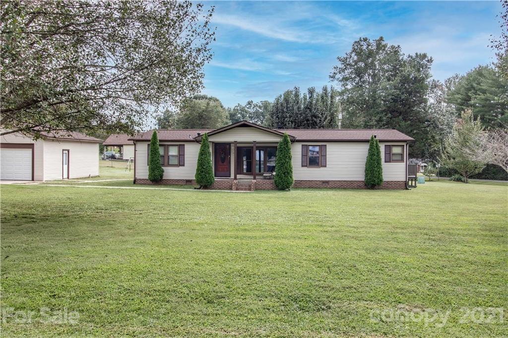 2833 Glenview Drive Statesville NC 28677