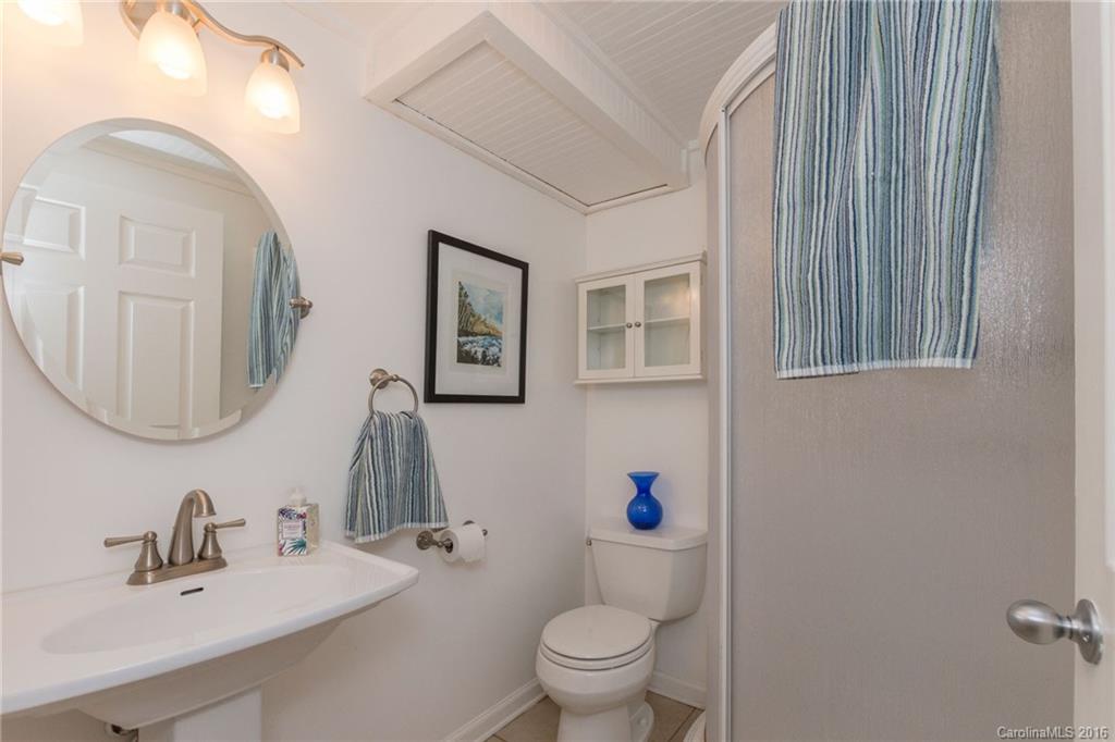 67 Cub Road Asheville NC 28806