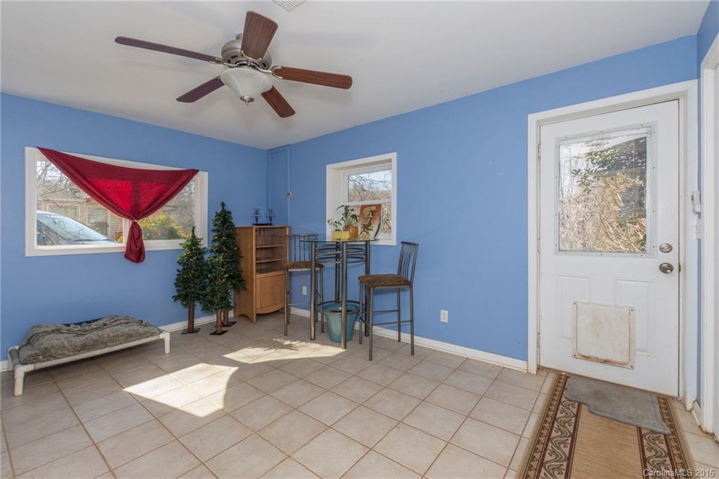 67 Cub Road Asheville NC 28806