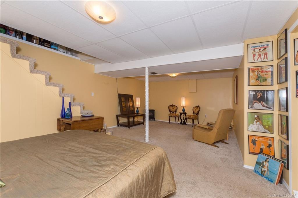 67 Cub Road Asheville NC 28806