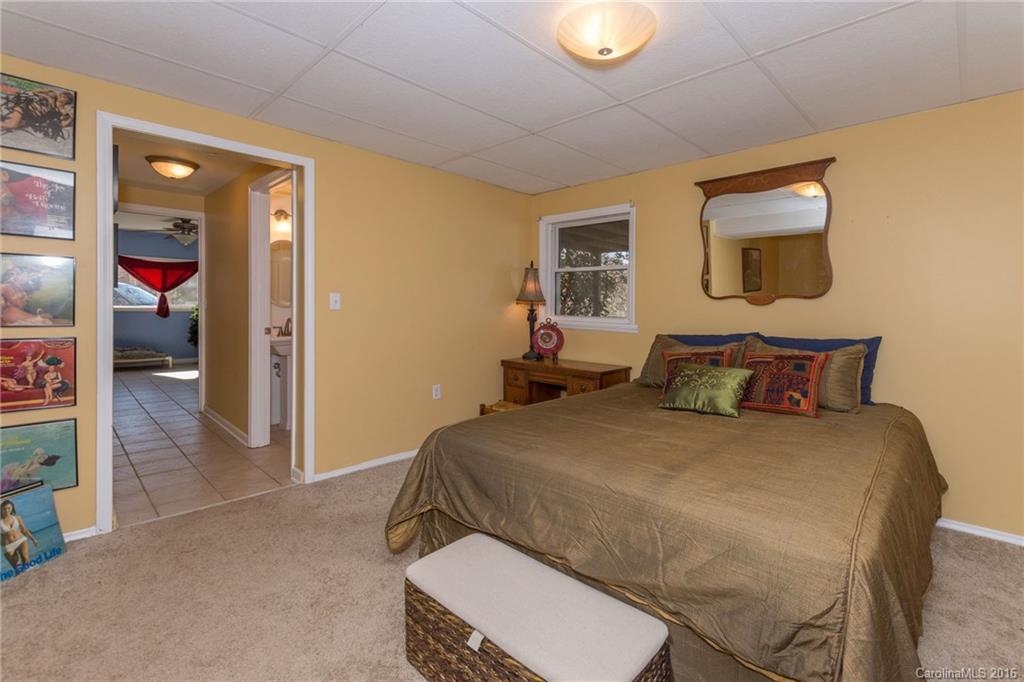 67 Cub Road Asheville NC 28806