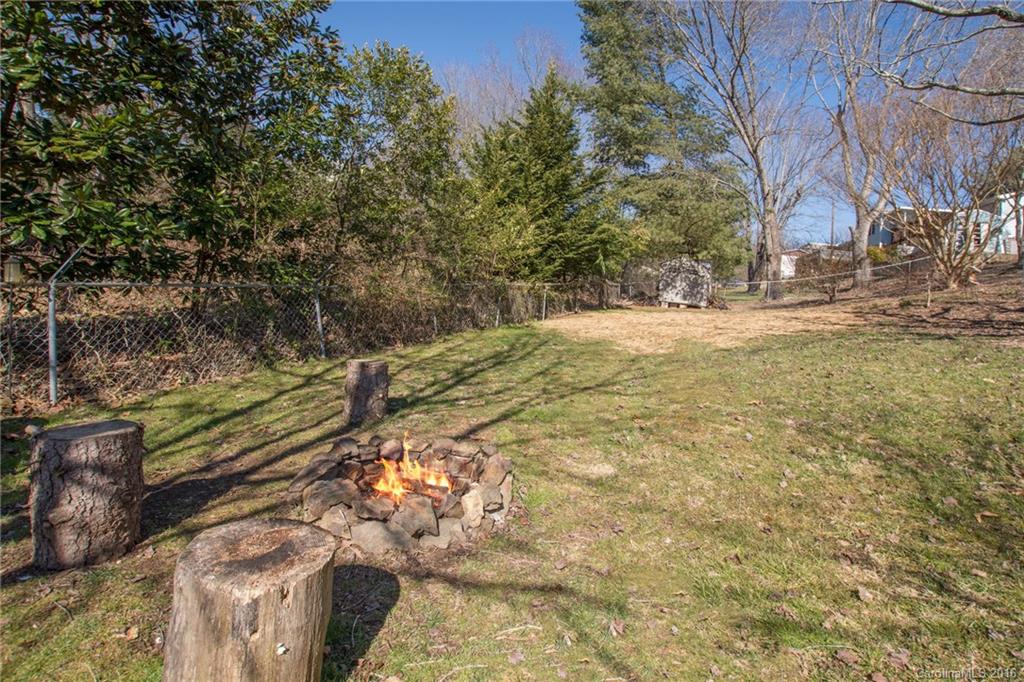 67 Cub Road Asheville NC 28806
