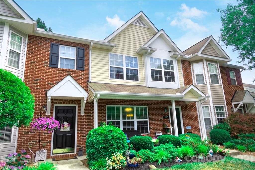 213 Marquis Court Matthews NC 28104