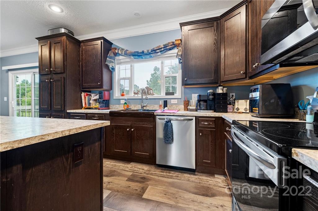 179 Bradshaw Circle Candler NC 28715