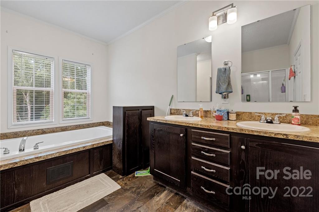 179 Bradshaw Circle Candler NC 28715