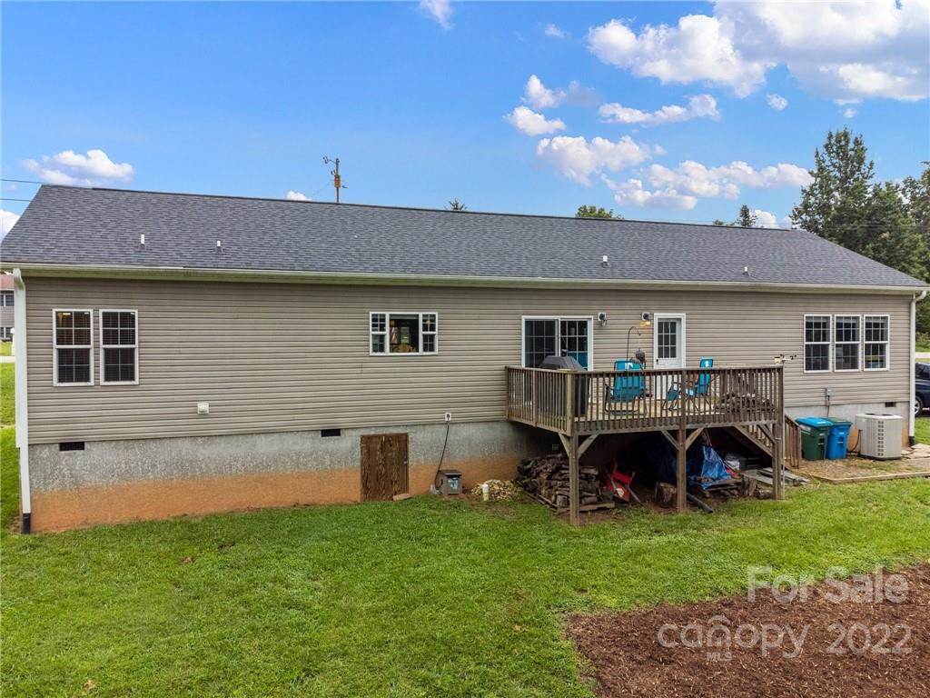 179 Bradshaw Circle Candler NC 28715