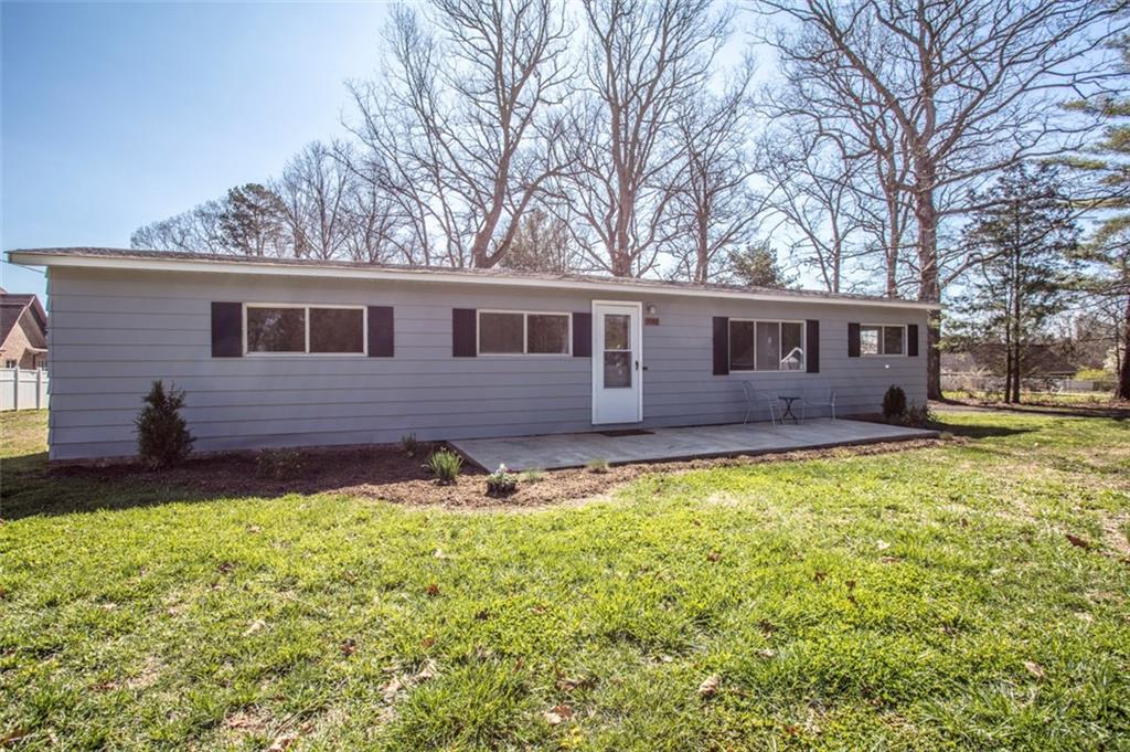 3010 16th Street Ne Hickory NC 28601