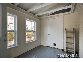 19 Perdue Place Asheville NC 28806