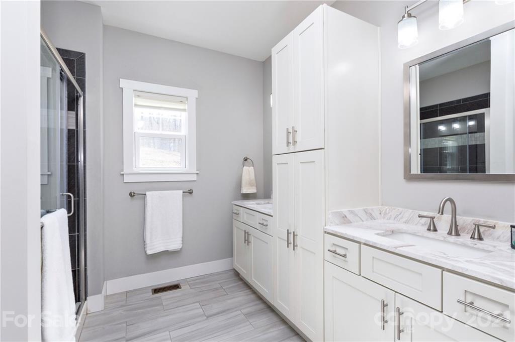 51 Olivet Lane Fletcher NC 28732