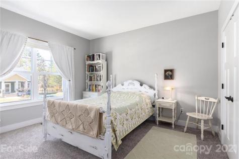 51 Olivet Lane Fletcher NC 28732