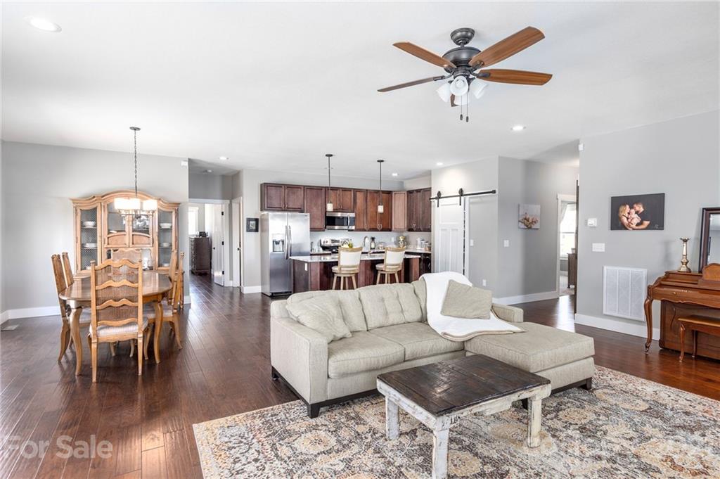 51 Olivet Lane Fletcher NC 28732