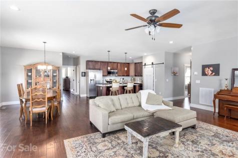 51 Olivet Lane Fletcher NC 28732