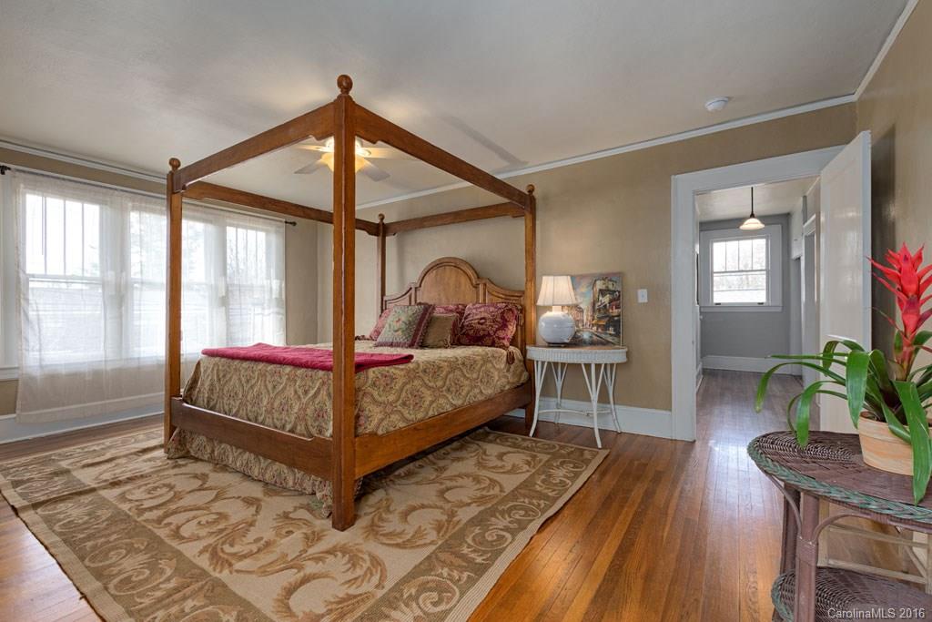 167 Edgewood Road Asheville NC 28804