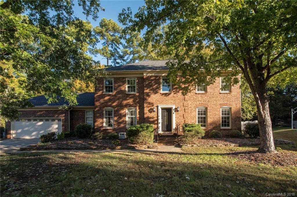 9203 Hemingford Court Charlotte NC 28277