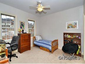 1646 Olmsted Drive Asheville NC 28803