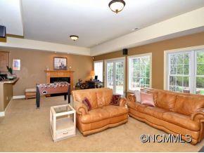 1646 Olmsted Drive Asheville NC 28803