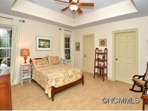 1646 Olmsted Drive Asheville NC 28803