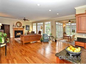 1646 Olmsted Drive Asheville NC 28803
