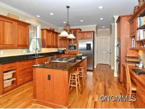 1646 Olmsted Drive Asheville NC 28803