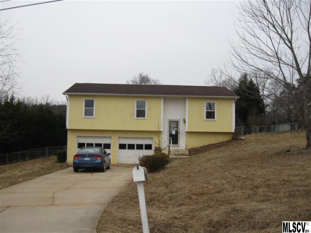 2206 Rolling Hills Court Lenoir NC 28645